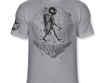 Funny Alien Golfer T-Shirt: Extraterrestrial UFO Silhouette - Soft Blend - E176