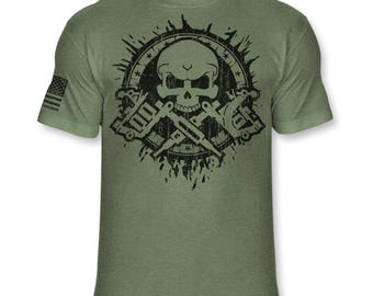 Tattoo Artist Skull Graphic T-Shirt: Soft Blend Tattooer Shirt - A404