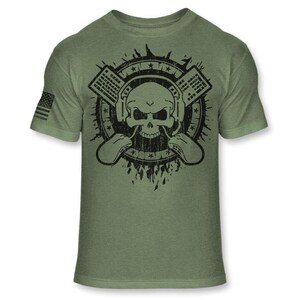 Computer Gaming Skull Graphic T-Shirt: Ultra-Soft Soft Blend - A419 Heather Army Green