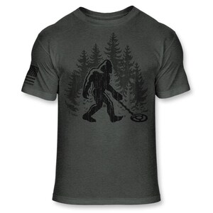 Bigfoot Metal Detector T-Shirt - Funny Sasquatch Metal Detecting shirt - Bigfoot Detectorist shirt - Athletic Soft Blend Tee - A187 Heather Dark Gray