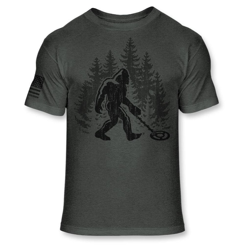 Bigfoot Metal Detector T-Shirt - Funny Sasquatch Metal Detecting shirt - Bigfoot Detectorist shirt - Athletic Soft Blend Tee - A187 Heather Dark Gray