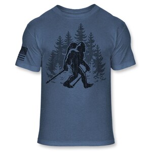 Bigfoot Hiker T-Shirt - Funny Sasquatch Hiking shirt - Bigfoot Backpacking shirt - Trekking Athletic Soft Blend Tee - A186 Heather Royal Blue