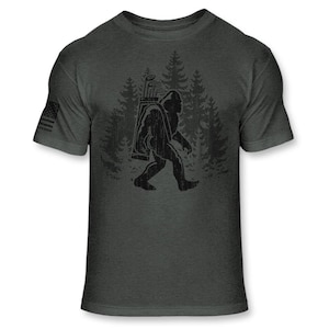 Bigfoot Golfer T-Shirt - Funny Sasquatch Golfing Shirt - Bigfoot Silhouette Golf Shirt - Soft Blend Athletic Tee - A176 Heather Dark Gray