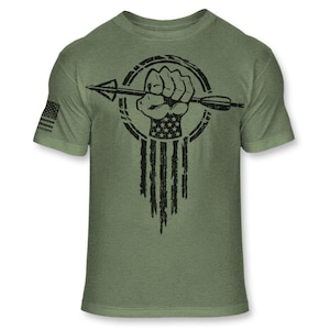 Bowhunter Hero T-Shirt: Soft Blend Archery Tee - A467