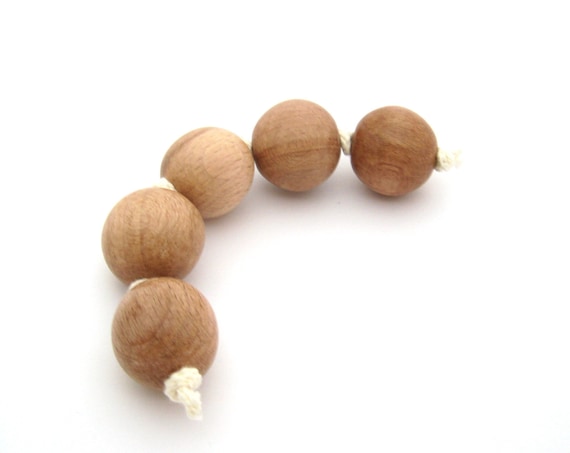 grasping beads montessori