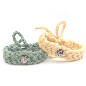 Twin ID Bracelets Newborn / Twin ID Anklet From Organic Cotton / Silver Colored Letters / 2 pcs