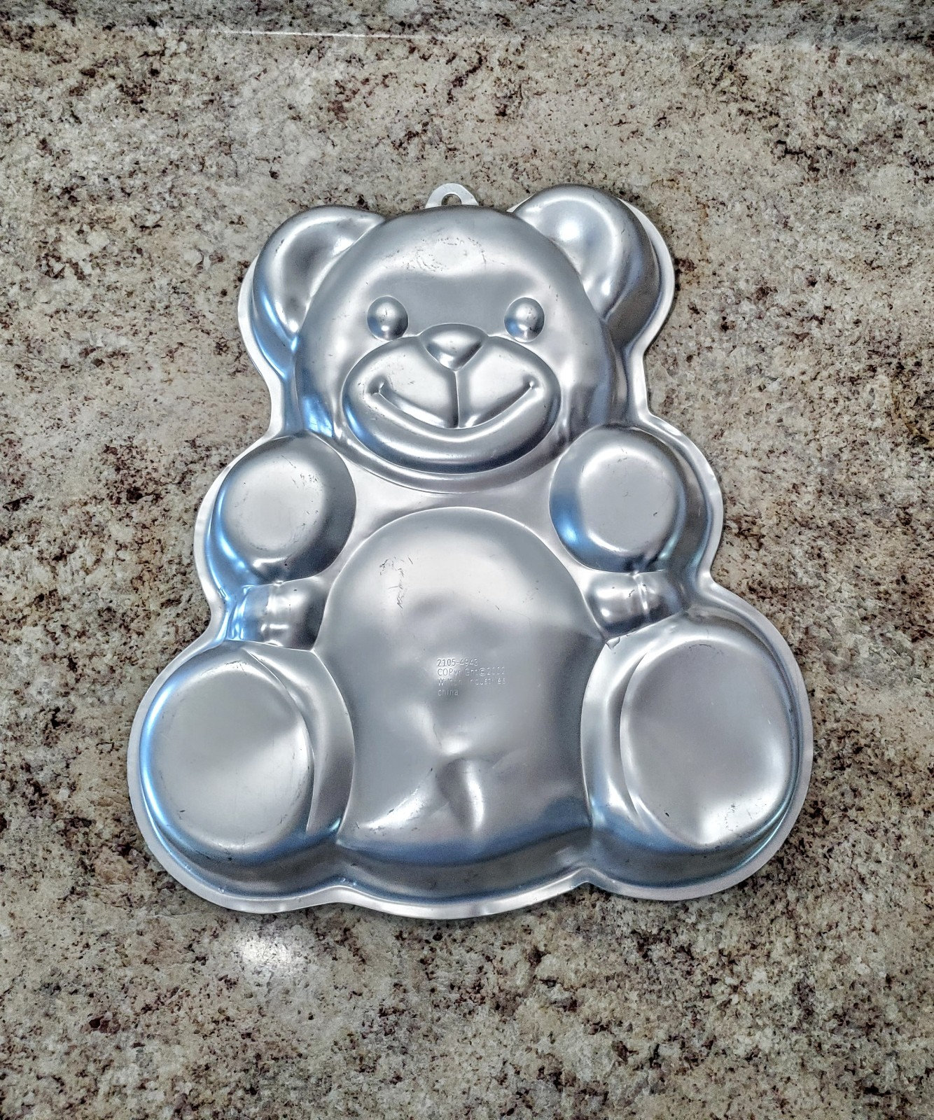  8 Cavity Non-stick Cake Baking Pan, Love Bear & Panda Cookie  Mold, Creative Mold for Muffin, Brownie, Cornbread, Cheesecake, Panna  Cotta, Pudding, Jello Shot and More (Teddy Bear): Home & Kitchen