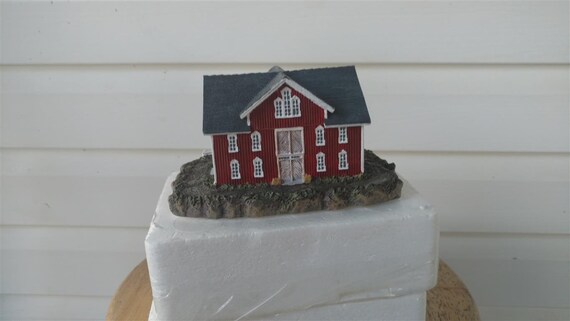 Sale Ertl Collectible Italianate Barn Cold Cast Porcelain Etsy