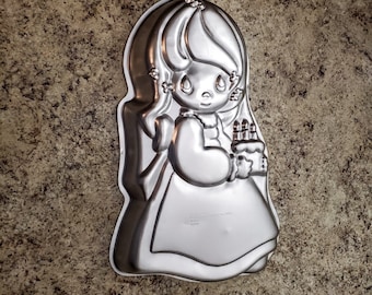 Vintage 1993 Wilton Precious Moments Doll Cake Pan # 2105-9365