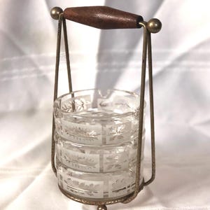 Vintage Ashtrays Jeanette Glass Set of 3 Translucent Leaf Pattern