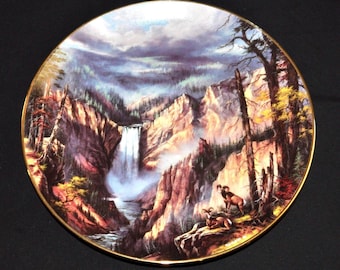 1993 Danbury Mint Yellowstone National Park Collectible Plate w/ Gold Trim