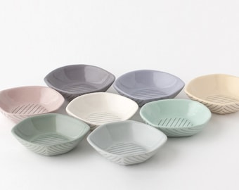 Set of 3 small bowls, handmade ceramic ring dish, modern condiment bowls, tiny dish porcelain, made to order