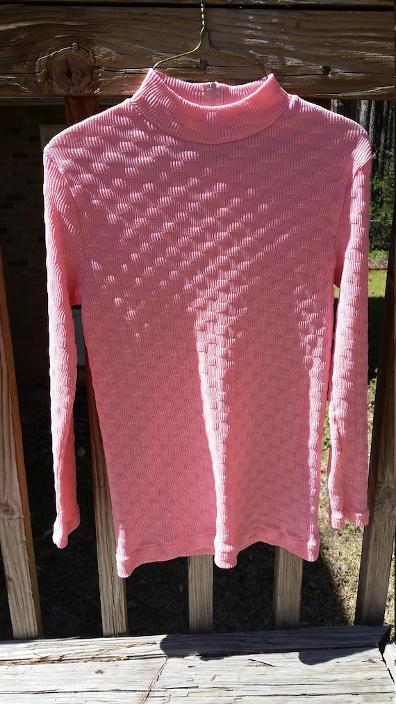 Vintage pink polyester top