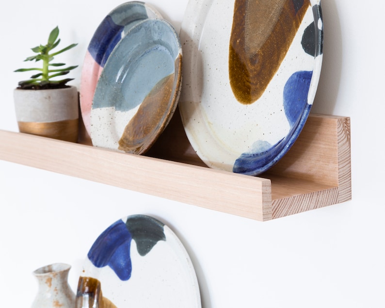 Shelf for Plates