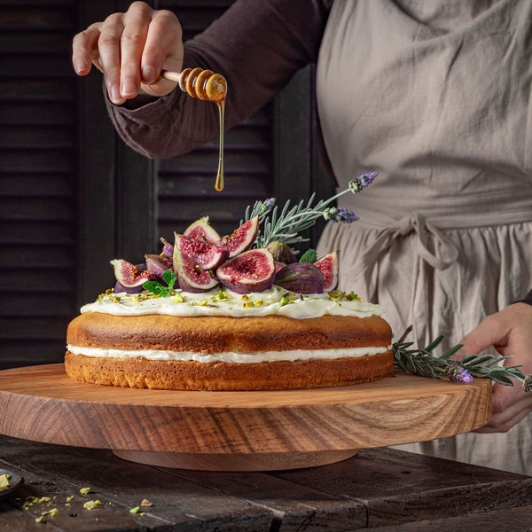 Cake Stand | Wooden Cupcake Display | Round Timber Pedestal