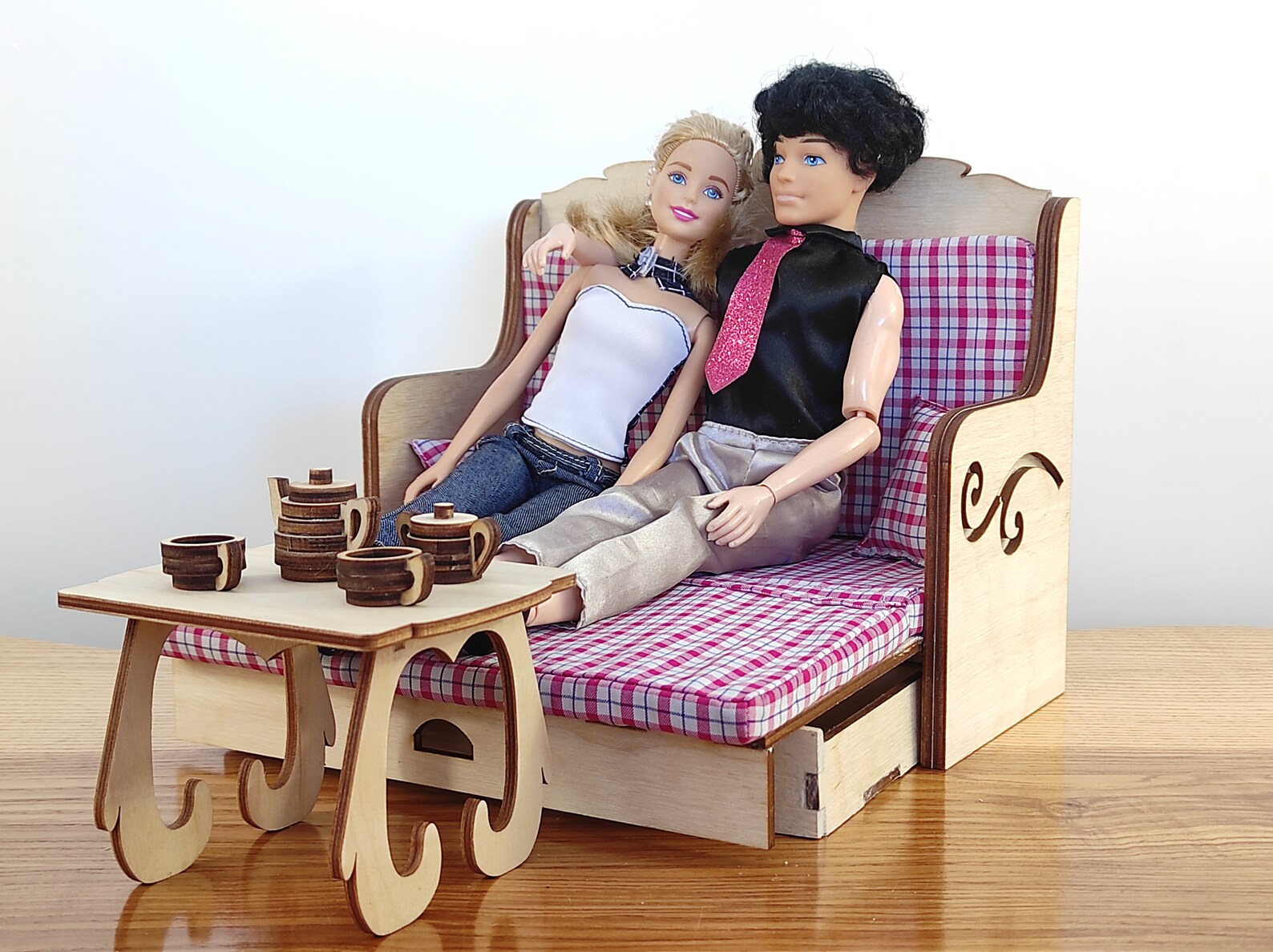 barbie sofa bed