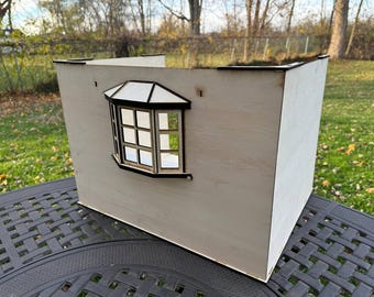Dollhouse Room Box with Bay Window: Photography Display 1/6 & 1\12 Scale