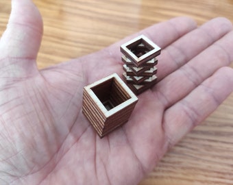 Miniature flowerpot. Miniature scale 1/6. Accessories for dolls and dollhouses. Doll vase. Dollhouse Accessories. Doll miniatures.