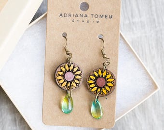 Sonnenblume Ohrringe aus Holz - Handbemalter Schmuck - Bauernmarkt, Floral, Natürlich, Statement Stück, Gärtner Geschenk, Sommer