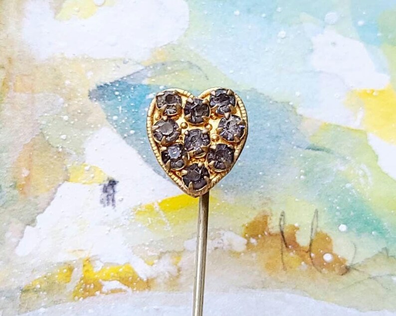 Aged Glass Rhinestone Heart Stick Pin, Gilt Gold, Early Mid-Century Lapel Tie Pin image 9