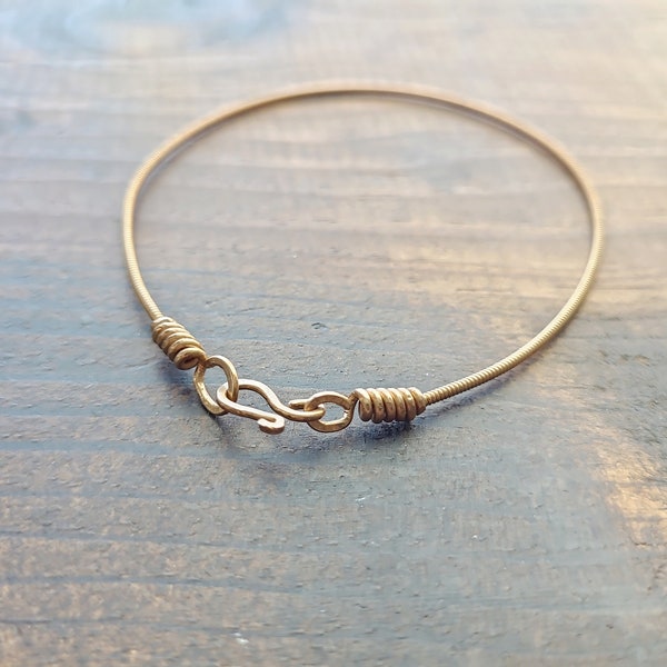 Guitar string and bronze wire handmade bangle bracelet, one of a kind, 8" long