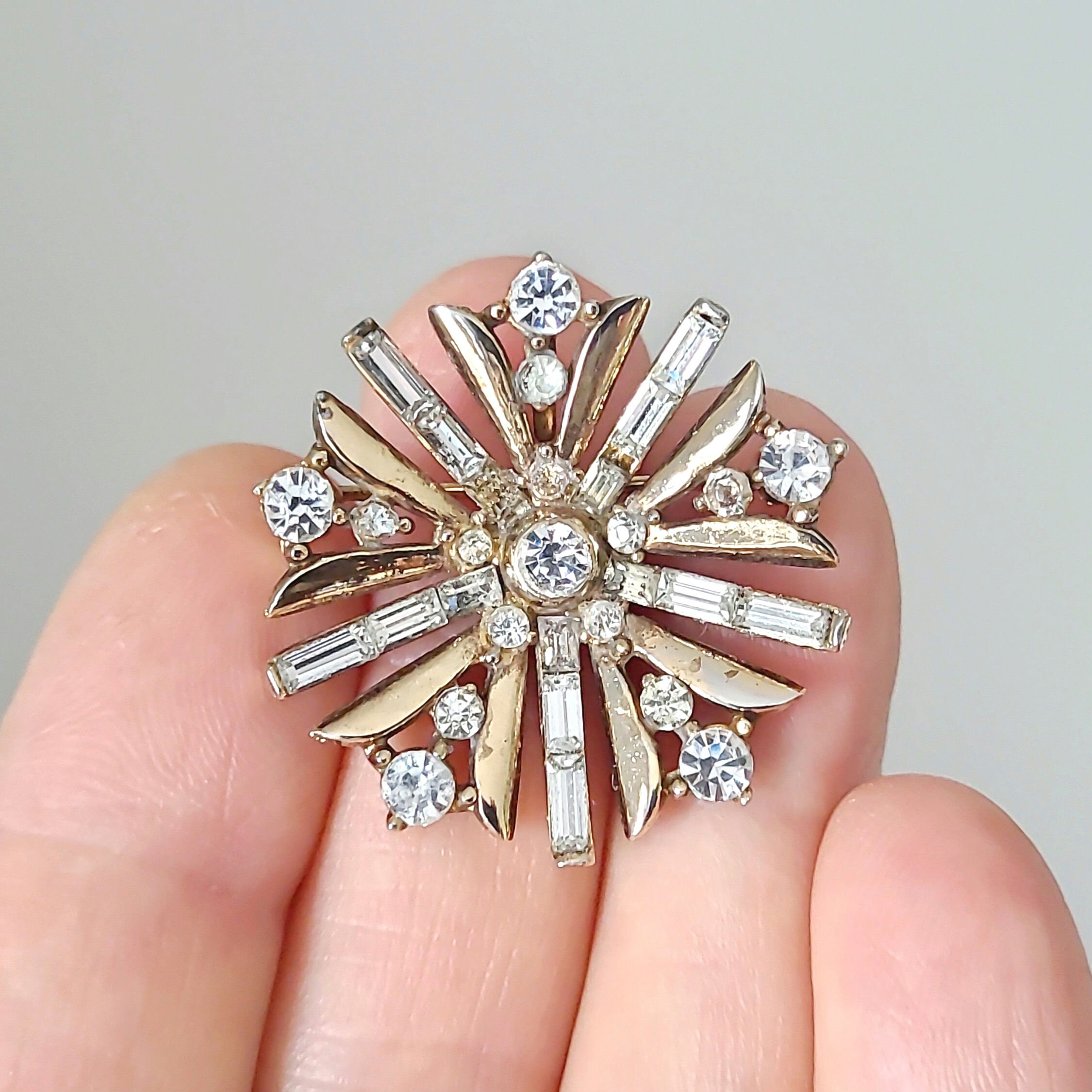 Trifari Starburst - Etsy
