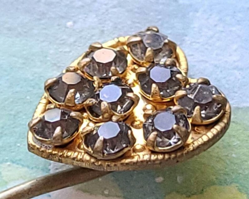 Aged Glass Rhinestone Heart Stick Pin, Gilt Gold, Early Mid-Century Lapel Tie Pin image 10