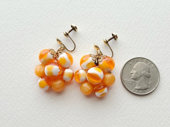 upcycled vintage orange and white acrylic bead cl… - image 7