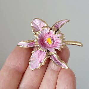 vintage upcycled early plastic orchid brooch, pink lavender and gold, 2&quot;, unisex flower pin, shabby chic patina