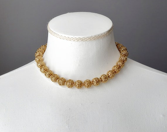 Signed vintage Monet fillagree gold bead choker n… - image 6