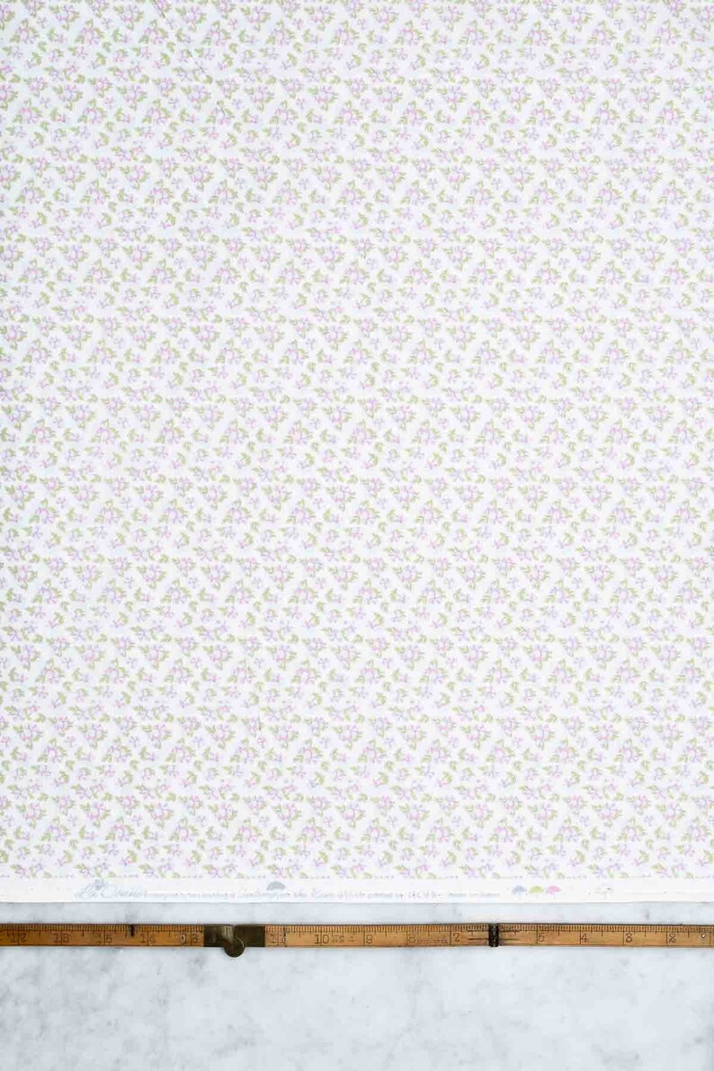 La Conner Metallic Sold by the 12 yard SKU 31548-10 COUNTRY /& CLOTH