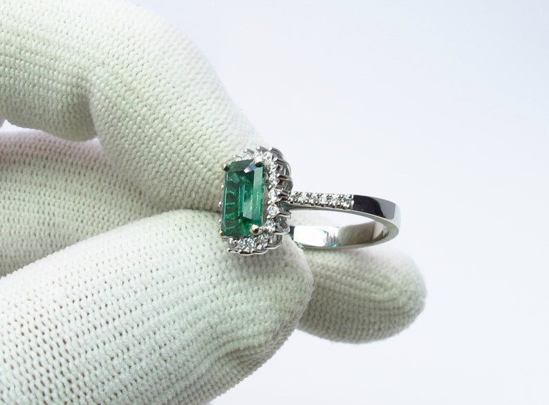 Zambia Emerald Vintage Engagement Ring, IGL Certified Natural Emerald
