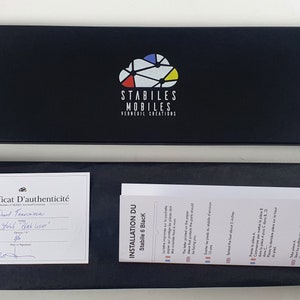 STABILES stehendes Mobile von Verneuil Créations, Schwarz, handgefertigt in Frankreich, Kunstskulptur aus der Mitte des Jahrhunderts, Stahl, limitierte Auflage, nummerierte Geschenkbox Bild 8