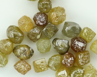 100 CT Diamante en bruto amarillo Diamante natural sin cortar Diamantes sueltos para su anillo de bodas antiguo Regalos para mamá Sal y pimienta