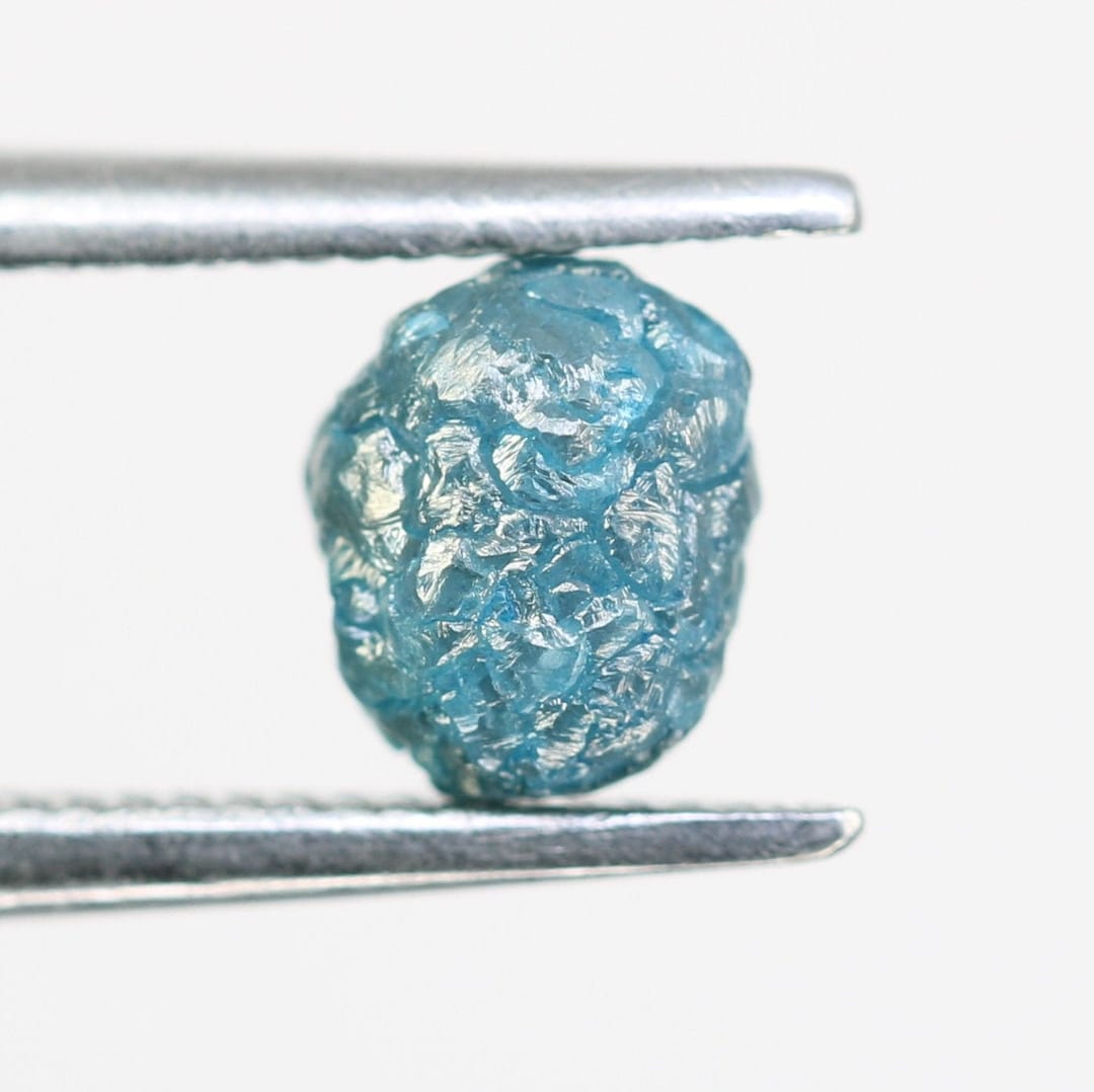 Diamant Brut Bleu Naturel 0,90 Ct - Non Taillé, Pour Fabrication - Marque Meghnagems