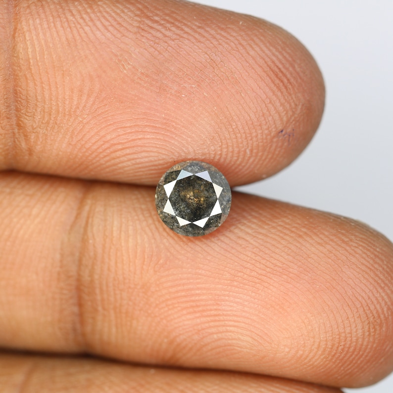1.06 CT Natural Round Brilliant Cut Salt and Pepper Diamond for Engagement Ring
