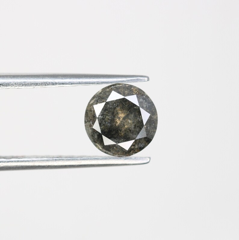 1.06 CT Natural Round Brilliant Cut Salt and Pepper Diamond for Engagement Ring