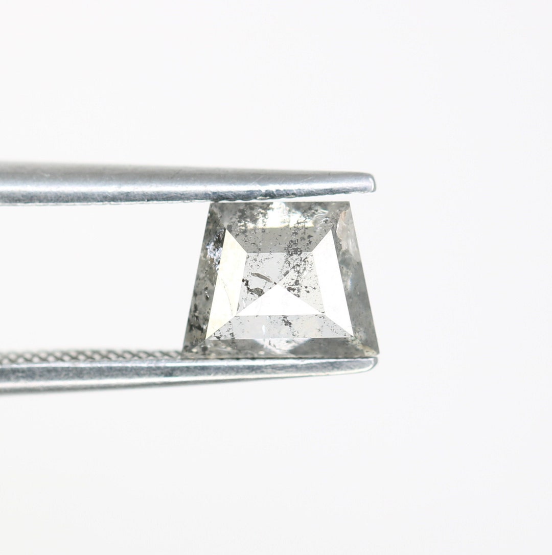 1.12 CT Geometric Salt and Pepper Diamond for Engagement Ring - Etsy