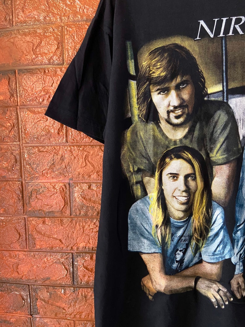 Vintage 90s Nirvana Paint Art Style Promo T Shirt Grunge Rock 90s Soundgarden Kurt Cobain Alternative Music Sub Pop Size L