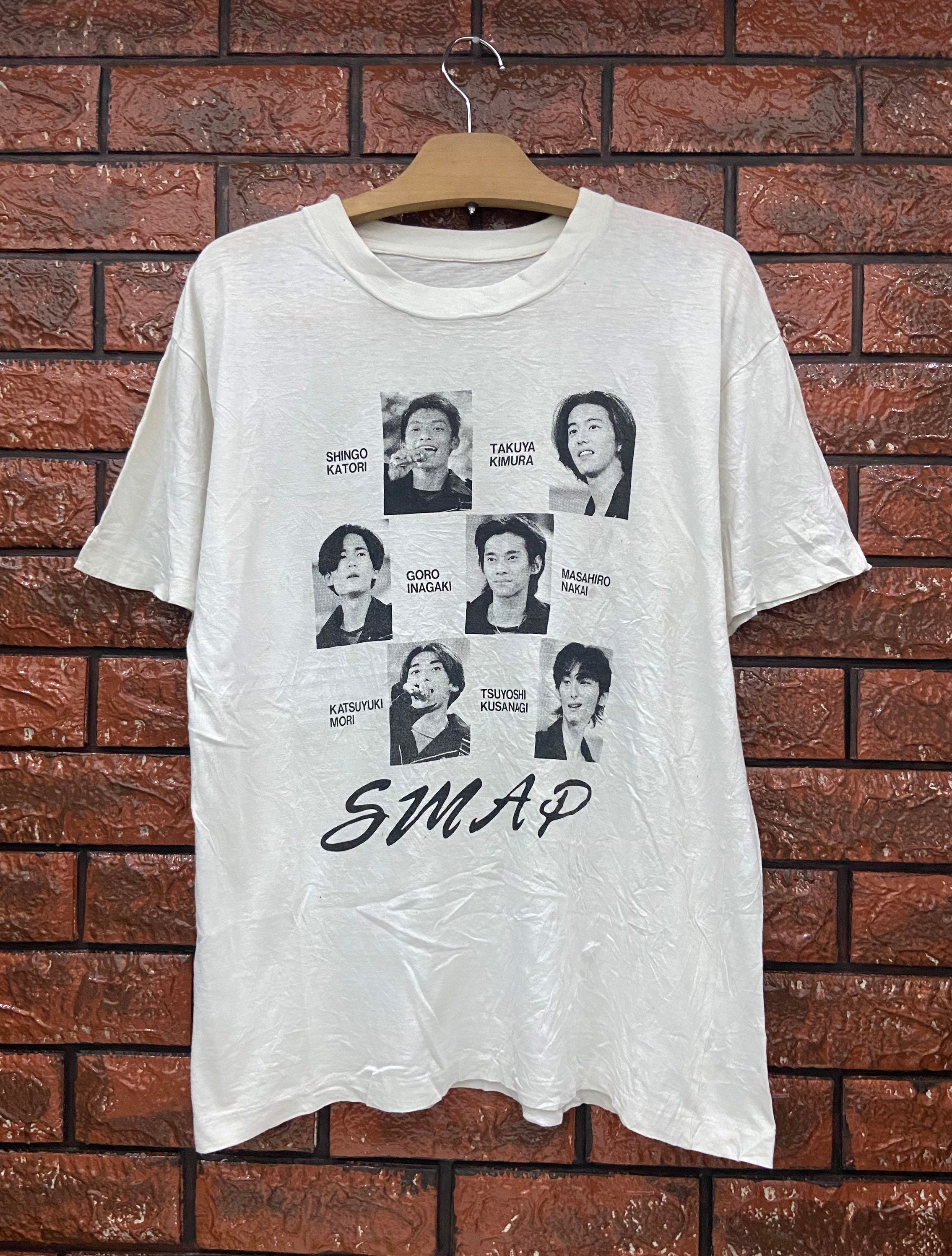 Vintage 90s SMAP Japanese Legendary Boy Band R&B Photo Print T 