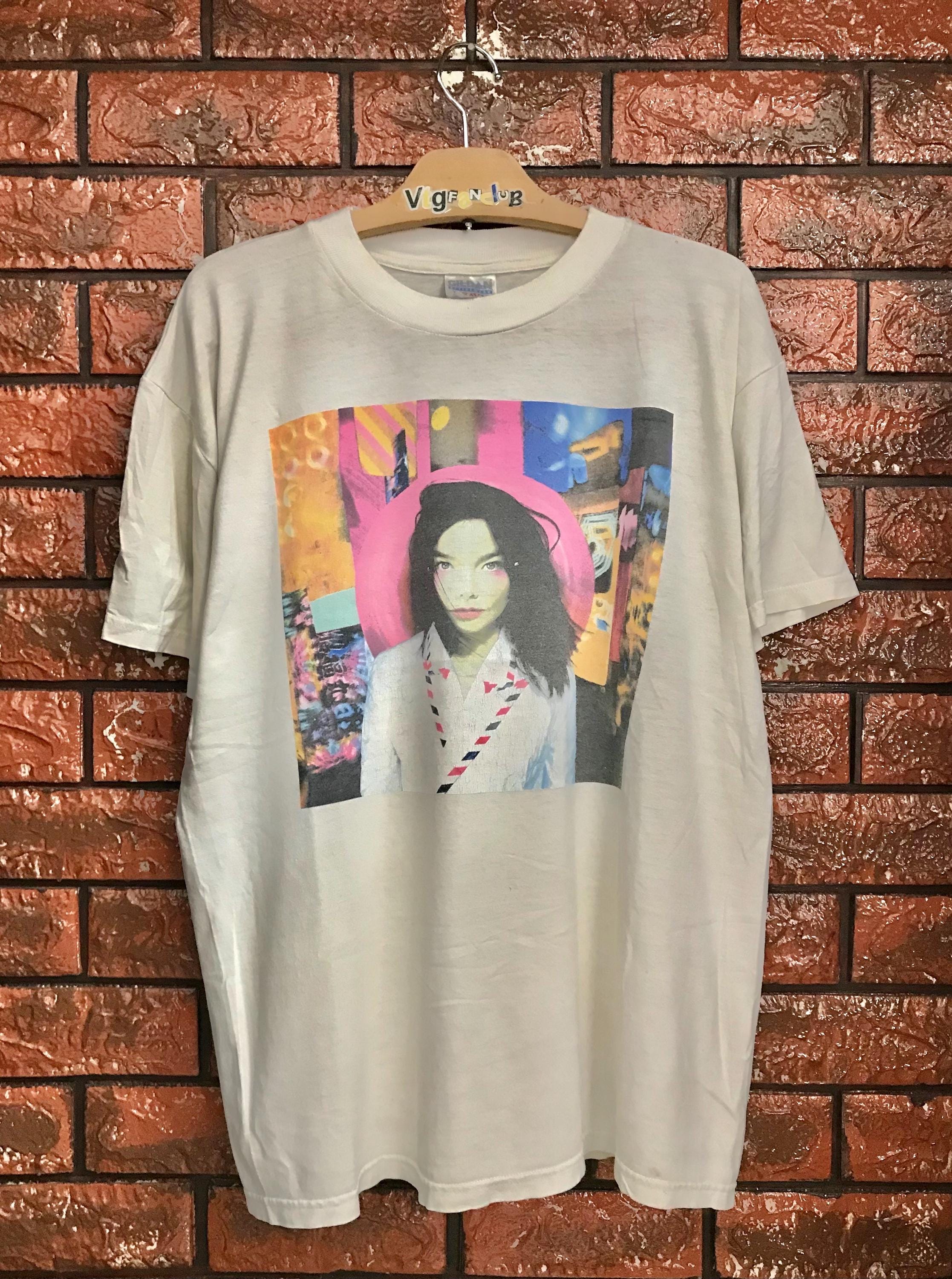 Bjork post shirt - Etsy 日本 Bjork post shirt - Etsy 日本