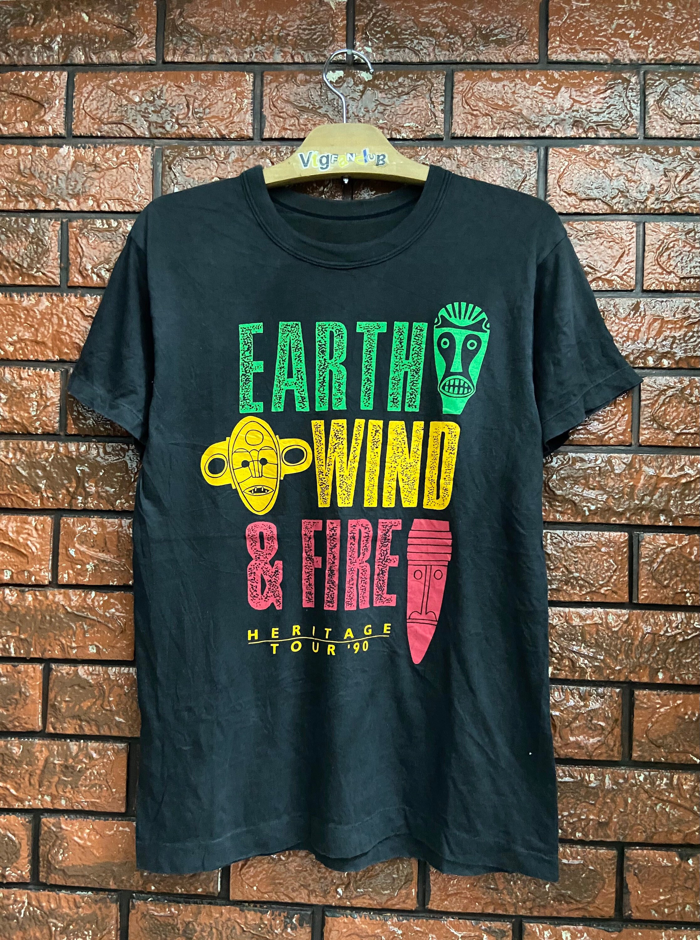 Earth Wind and Fire Tour Tshirt - Etsy