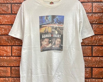 Vintage 90s Romeo + Juliet 1996 Cult Crime Drama Movie T Shirt / Leonardo Di Caprio / Crime Movie / Vintage Movie T Shirt Size L