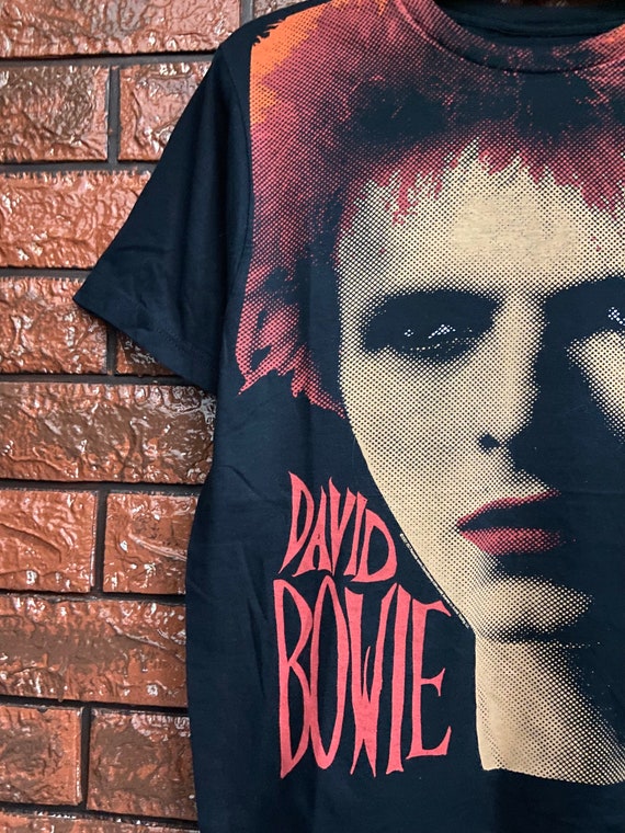 Inside David Bowies 90000 Item Archive From Nipple Baring Ziggy Knitwear To Unseen Gems - ze8aq1z