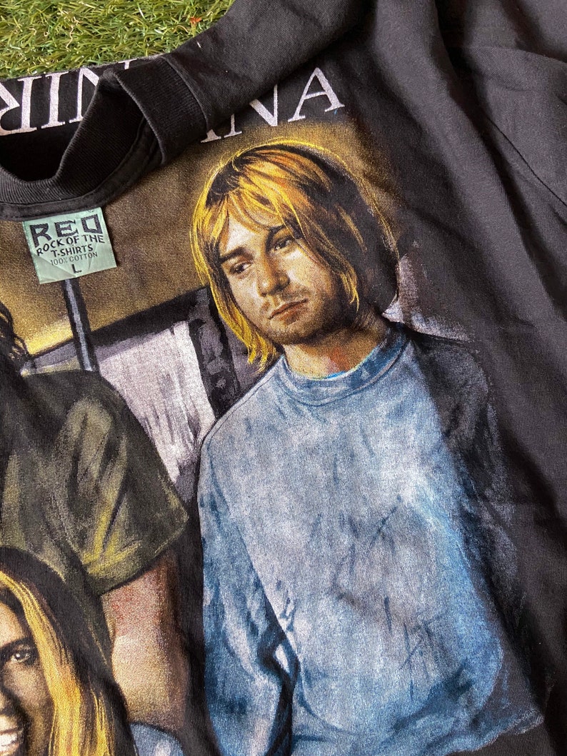 Vintage 90s Nirvana Paint Art Style Promo T Shirt Grunge Rock 90s Soundgarden Kurt Cobain Alternative Music Sub Pop Size L