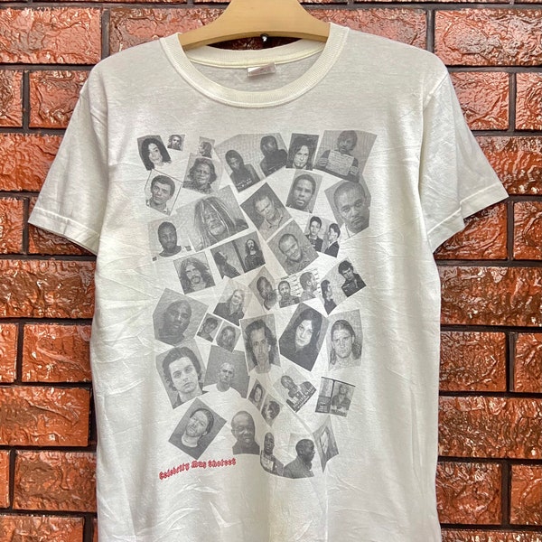 Vintage 00s Celebrity Mug Shot Photoprint T Shirt / Photography Art / 90s Fashion / Vintage Photo Tees T Shirt Size S