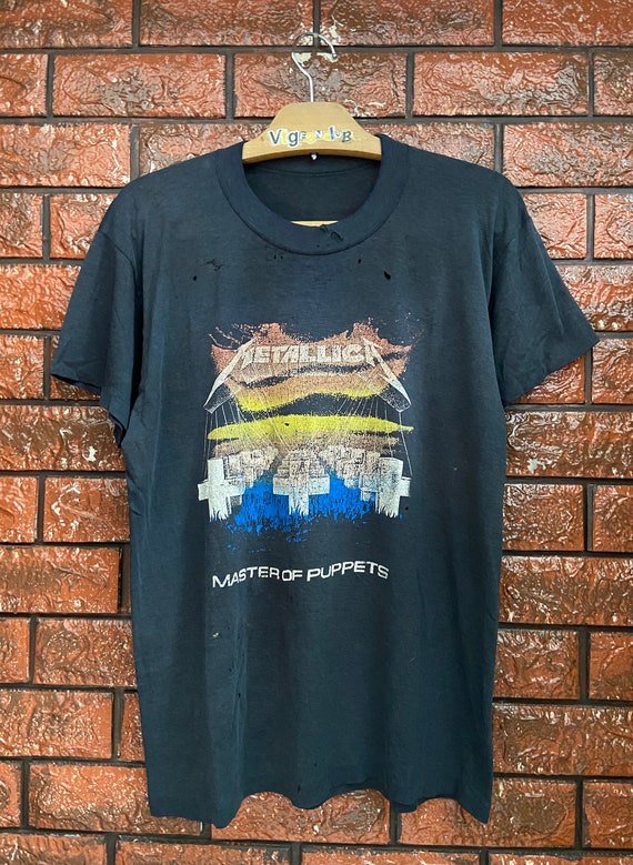 Vintage 80s Distressed Metallica "Master Of Puppet