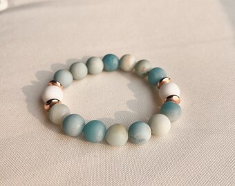 Handgefertigtes Amazonit Armband mit Rosegold Zwischenperlen
