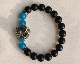 Grizzly Bär Armband: Blau Achat & Schwarz Onyx, Weiß Messing Anhänger