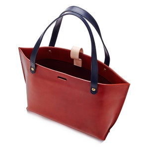 Brown Leather Shoulder Bag Italian Leather Bag Classic Shoulder Bag Tan Shoulder Bag image 5